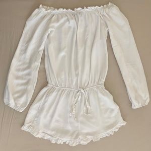 Brandy Melville White Gabriella Long Sleeve Off The Shoulder Romper O/S (GUC)